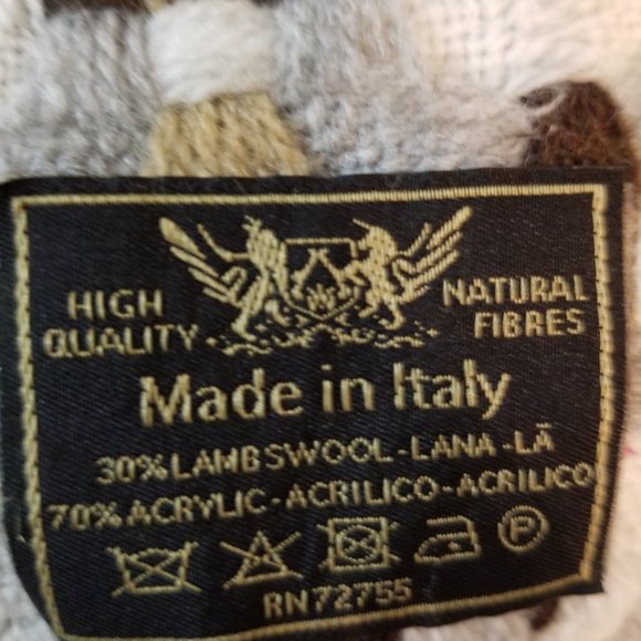 Scarf - Picture 5 of 5